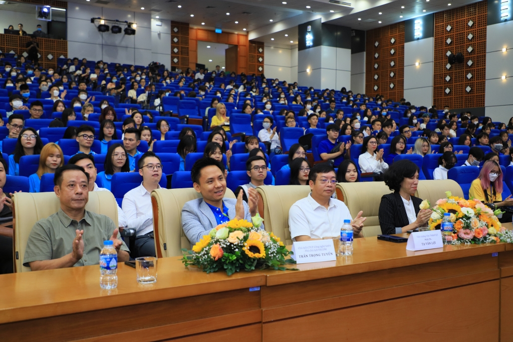 Cong ty Sapo dong hanh cung Digital Business Talent 2022
